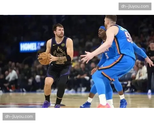 东契奇腿筋伤退可能影响奖项评选 出战64场距65场门槛仅差1场